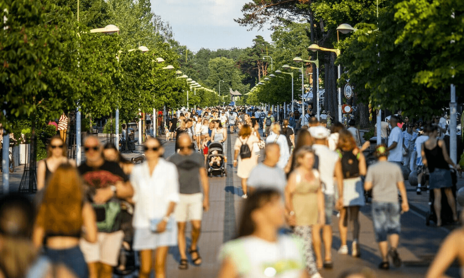 People walking on Basanavičius Street in Palanga